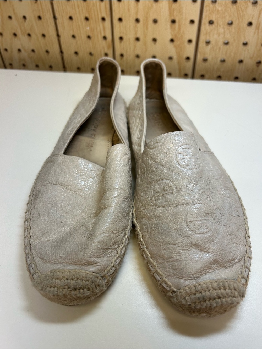 Tory Burch Cream Leather Logo Espadrille Slip-Ons